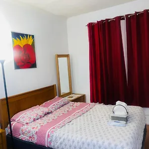  Homestay Cozy Comfort In Brooklyn