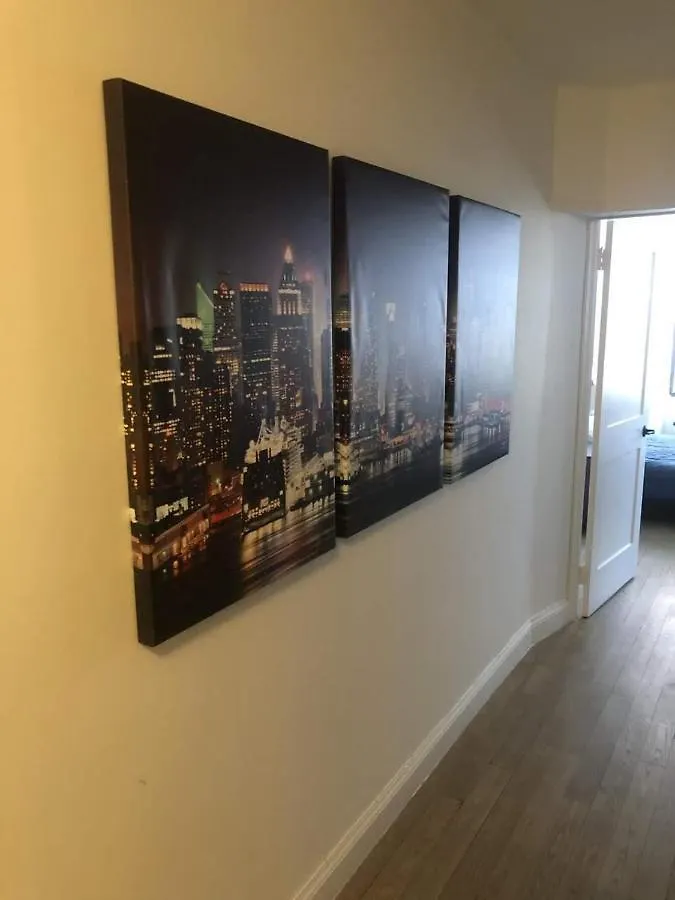 Apartment East Hells Kitchen 30 Day Rentals New York United States