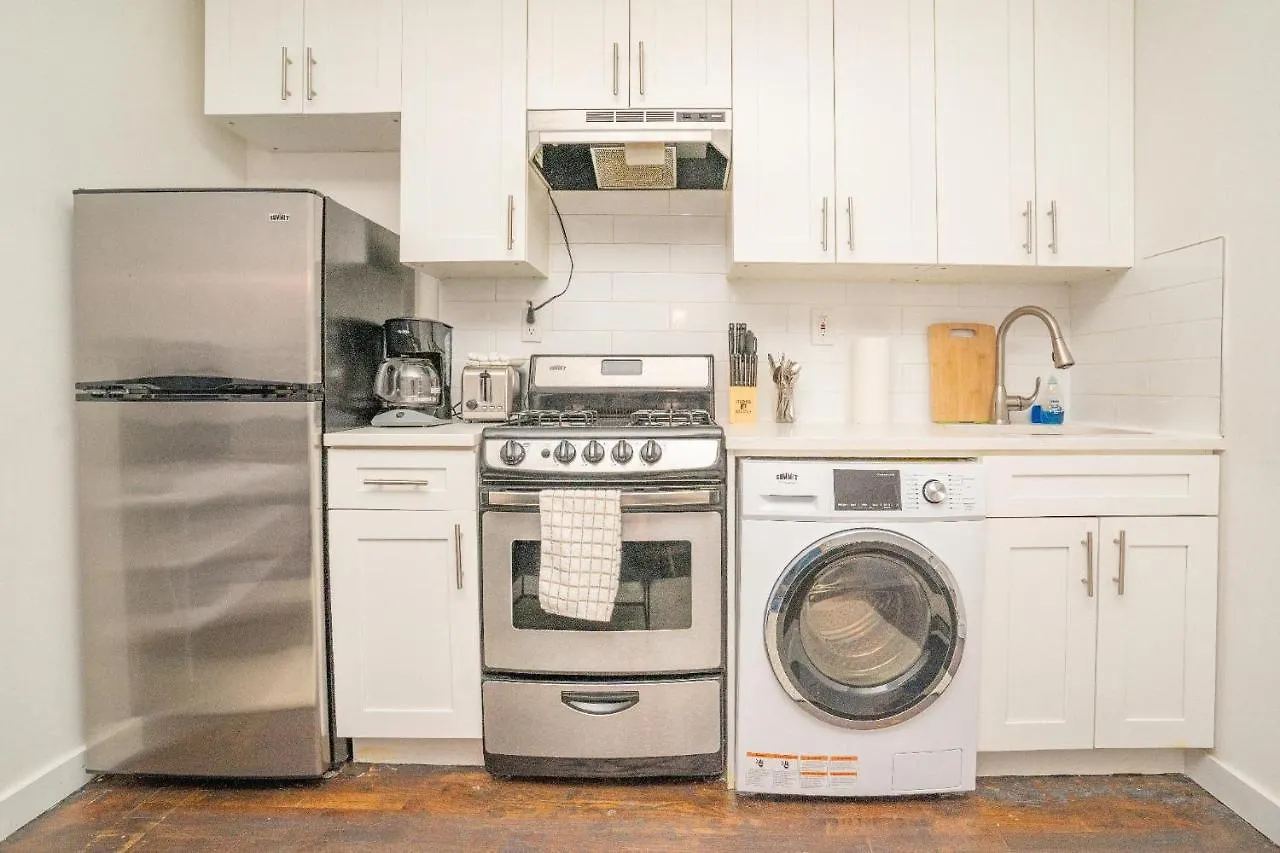 Apartment East Hells Kitchen 30 Day Rentals New York