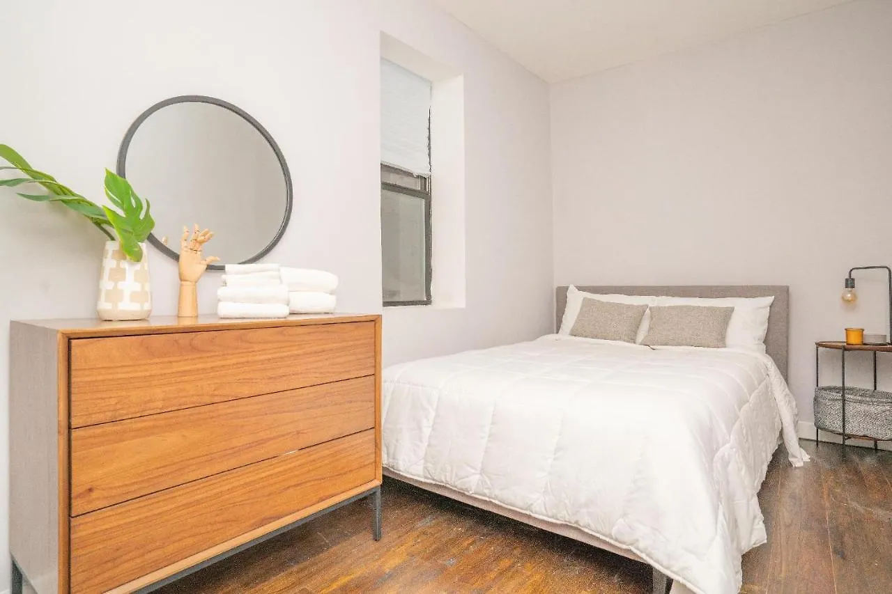 Apartment East Hells Kitchen 30 Day Rentals New York