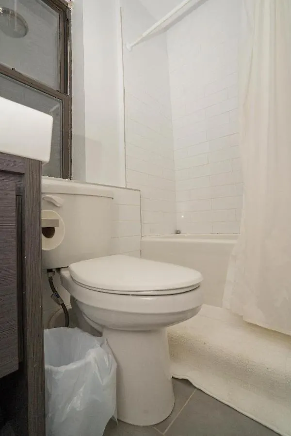 East Hells Kitchen 30 Day Rentals New York 0*,