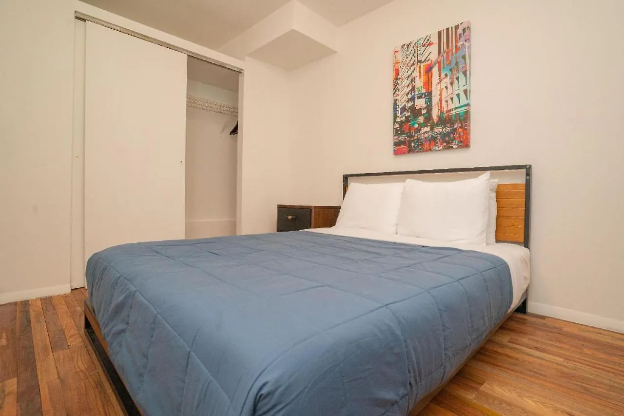 East Hells Kitchen 30 Day Rentals New York 0*,  United States