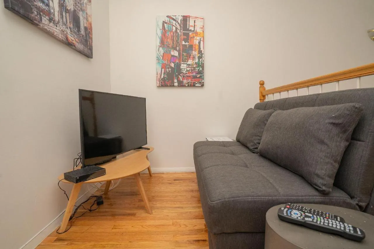 East Hells Kitchen 30 Day Rentals New York United States