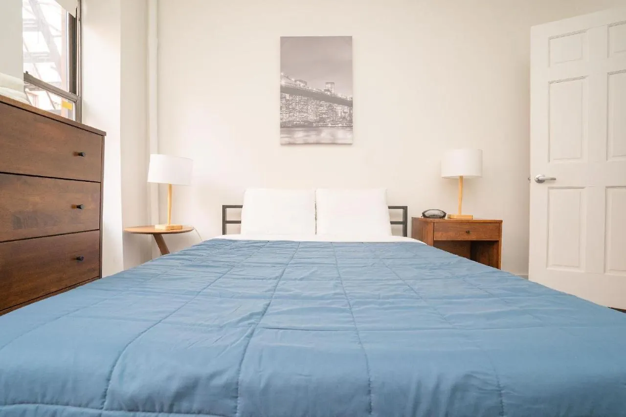 Apartment East Hells Kitchen 30 Day Rentals New York United States