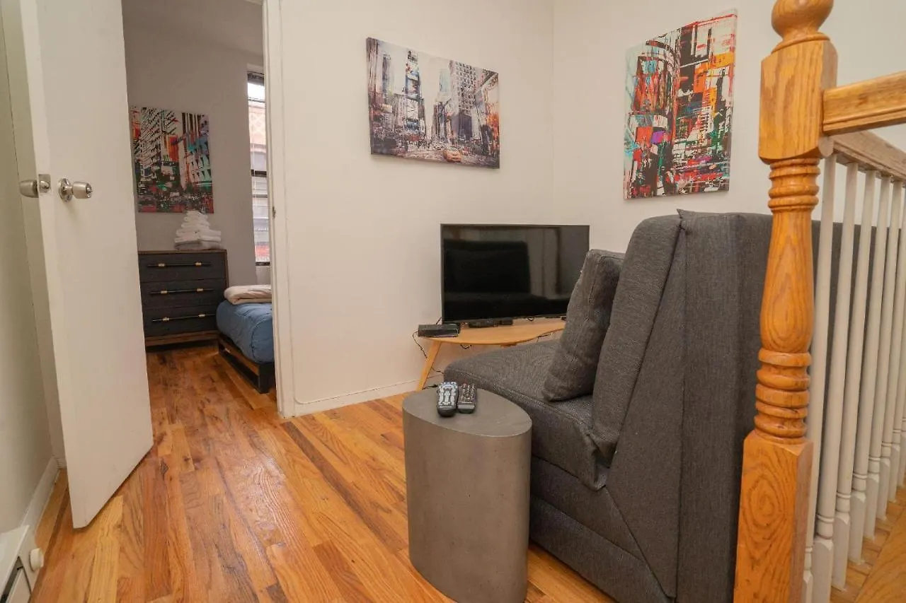 Apartment East Hells Kitchen 30 Day Rentals New York