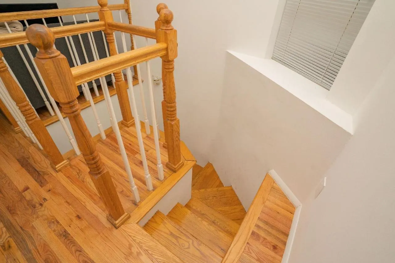 Apartment East Hells Kitchen 30 Day Rentals New York United States